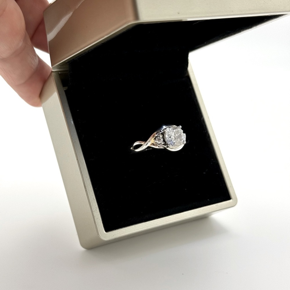 Engagement Ring - Picture 12 of 17